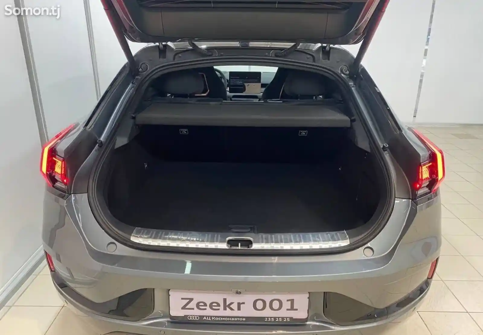 Zeekr 001, 2024-7