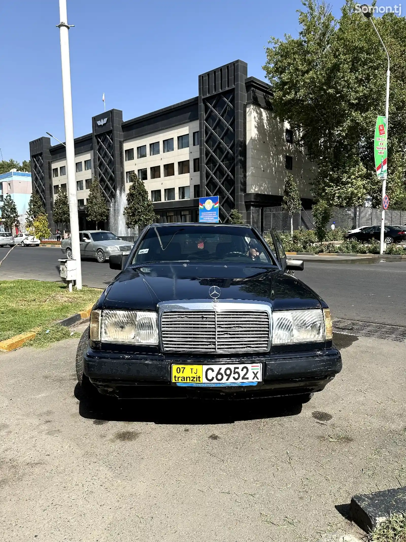 Mercedes-Benz W124, 1985-1