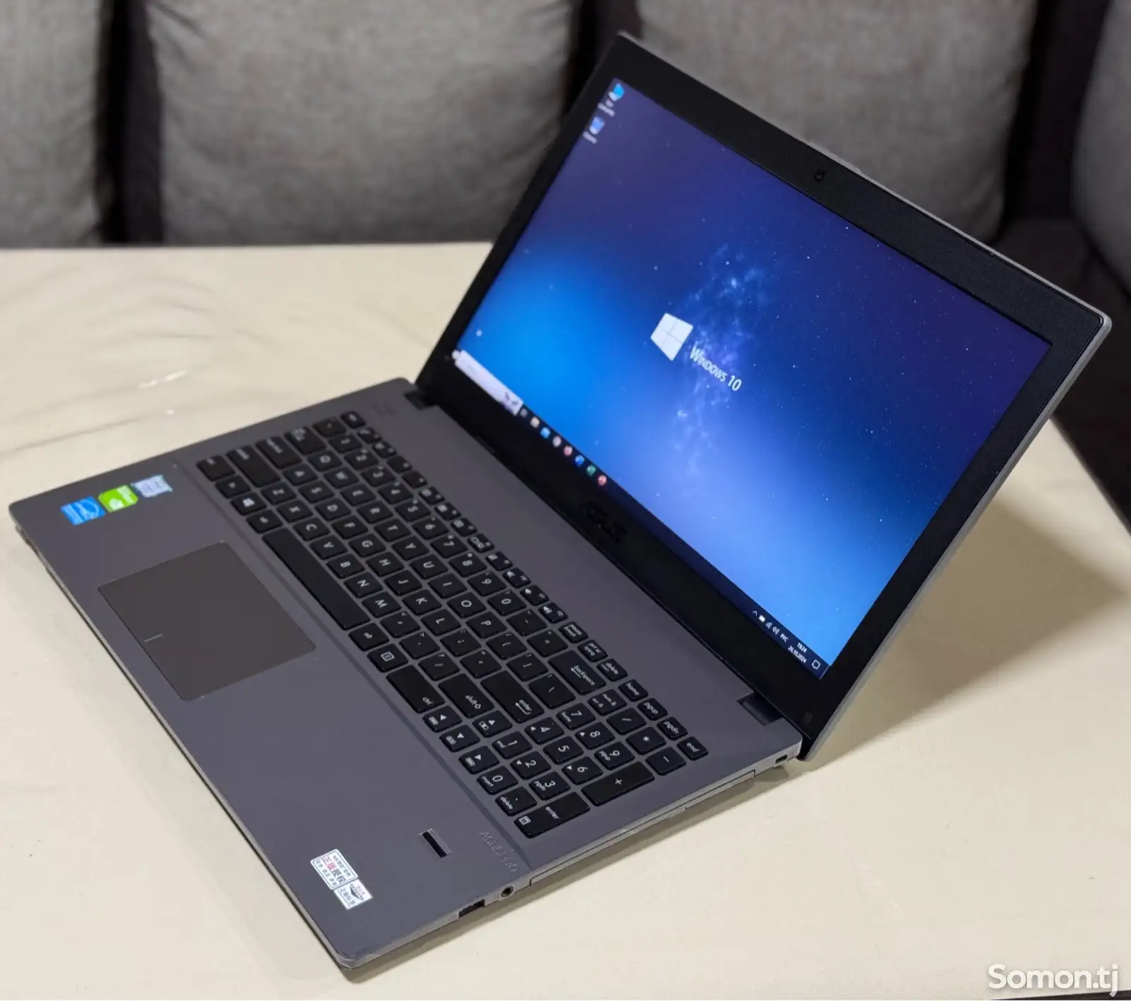 Ноутбук Asus Pro i7-7gen-2