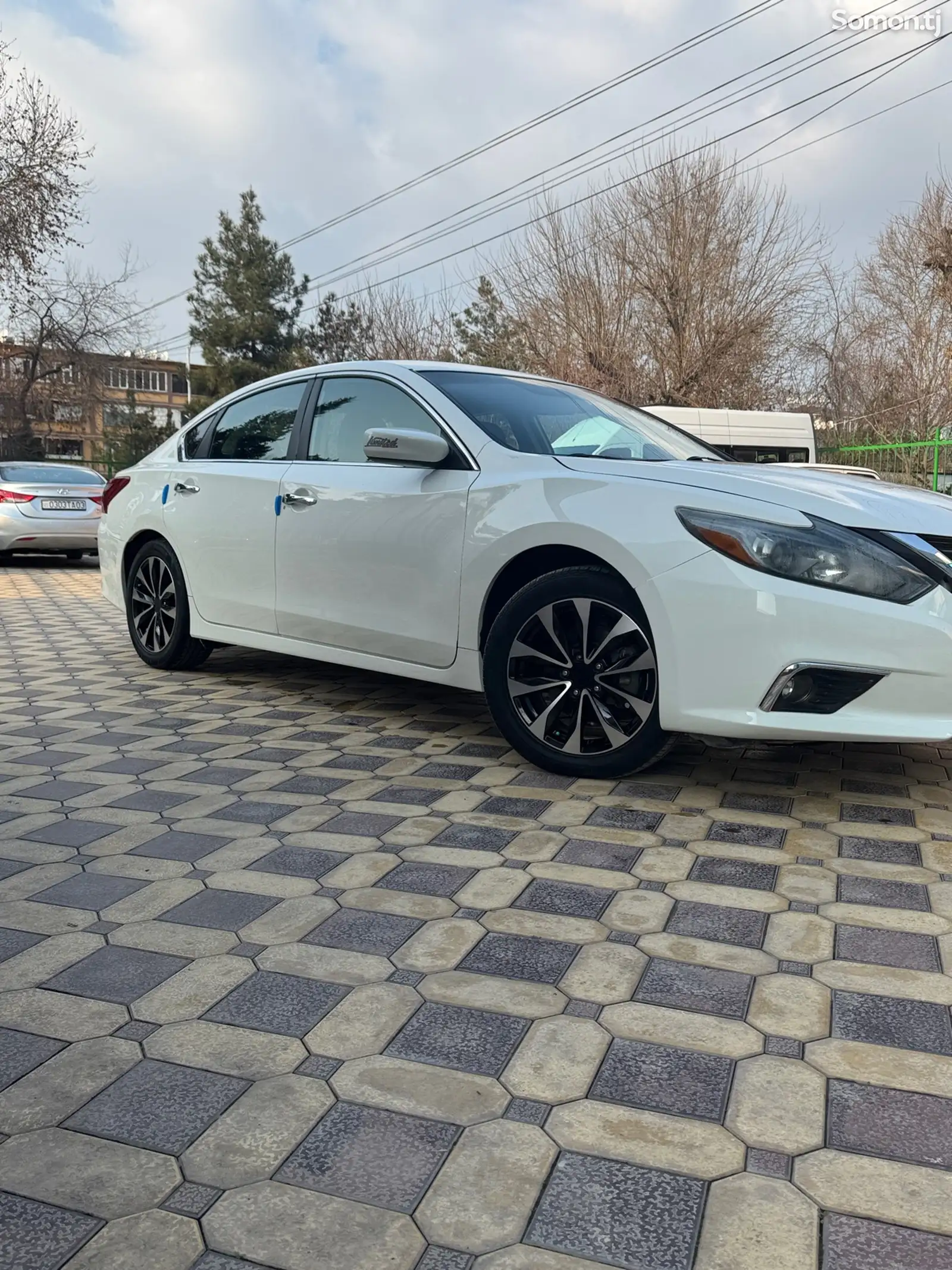 Nissan Altima, 2018-1