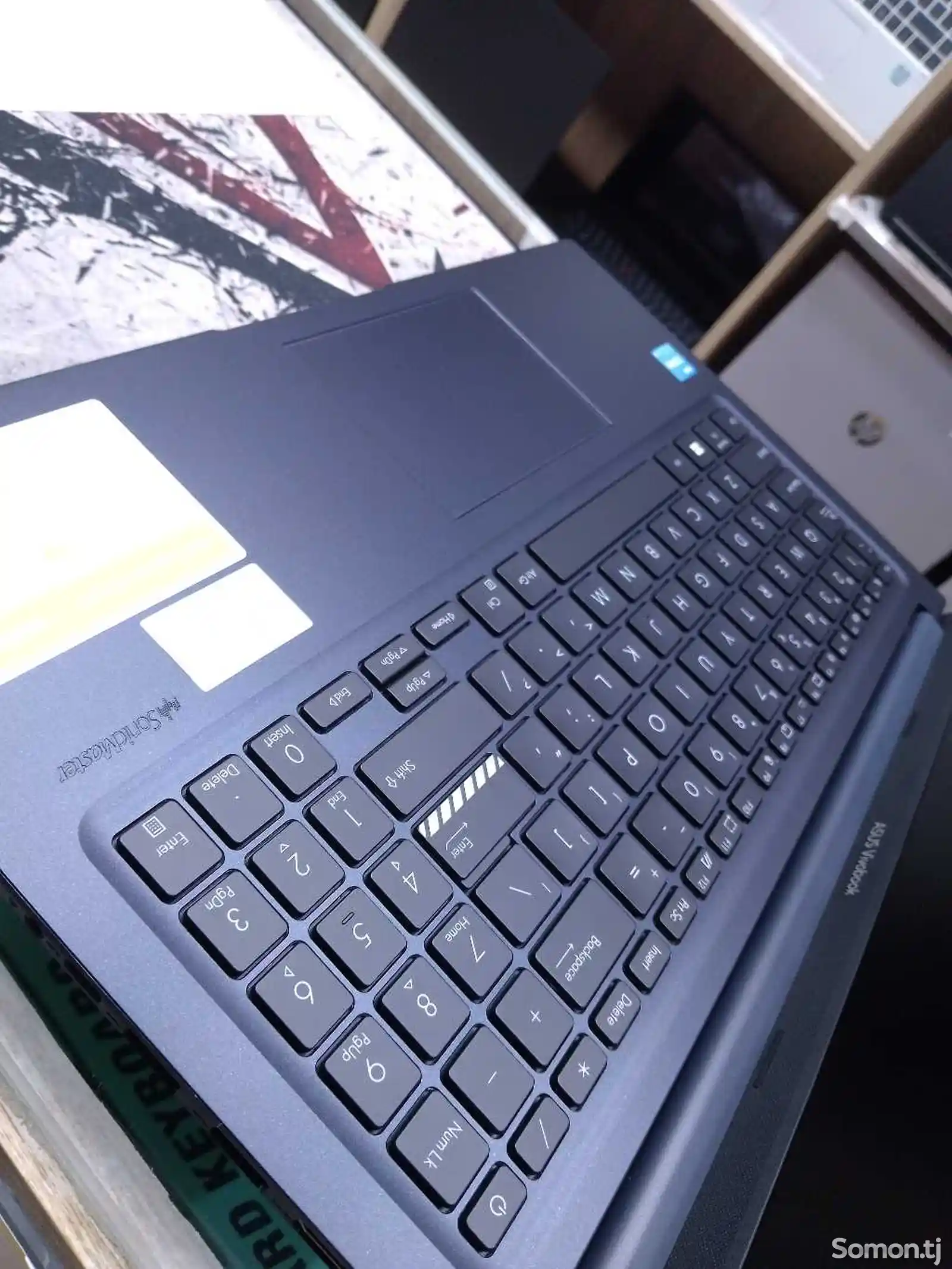 Ноутбук Asus Vivobook core i3 1215 brend new-3
