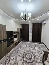 2-комн. квартира, 5 этаж, 60м², 19мкр-5