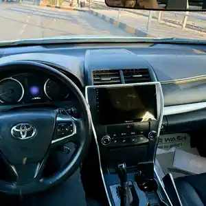 Toyota Camry, 2015