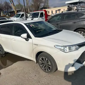 Toyota Fielder, 2016