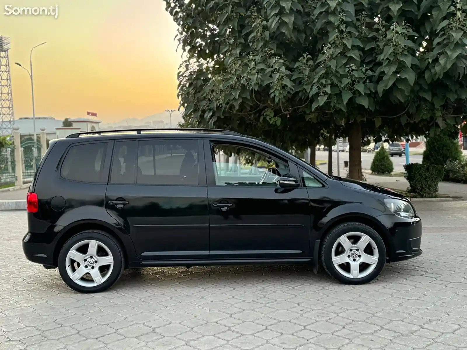 Volkswagen Touran, 2010-3