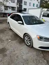 Volkswagen Jetta, 2012-5