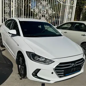 Hyundai Elantra, 2018