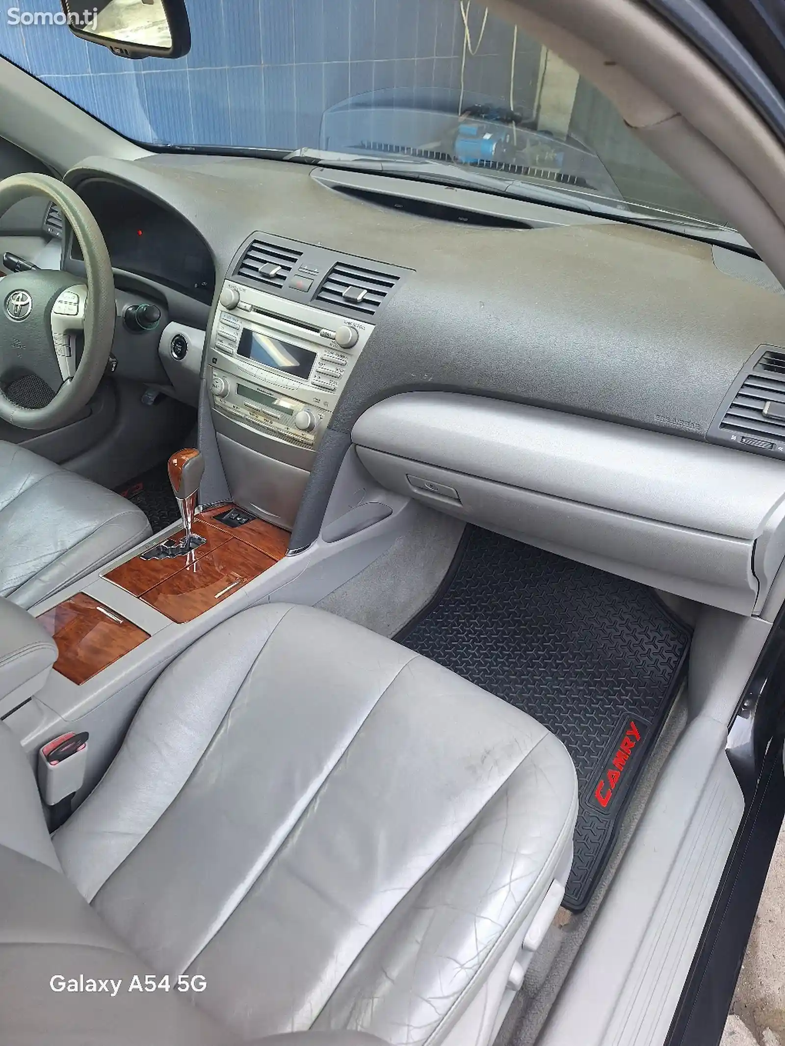 Toyota Camry, 2010-7