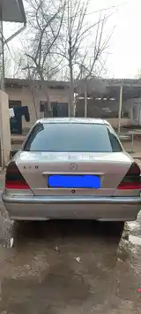 Mercedes-Benz C class, 2000-4