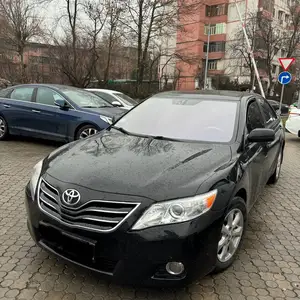 Toyota Camry, 2010