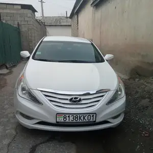 Hyundai Sonata, 2013