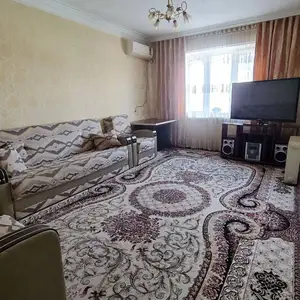 2-комн. квартира, 3 этаж, 60 м², Сино