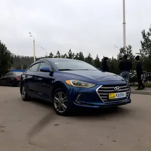 Hyundai Elantra, 2017