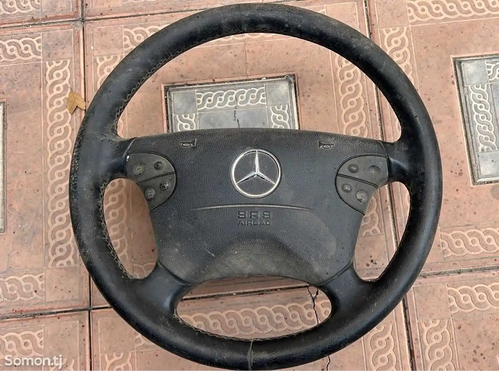 Руль от Mercedes benz 210