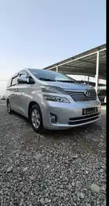 Toyota Vellfire, 2008-8