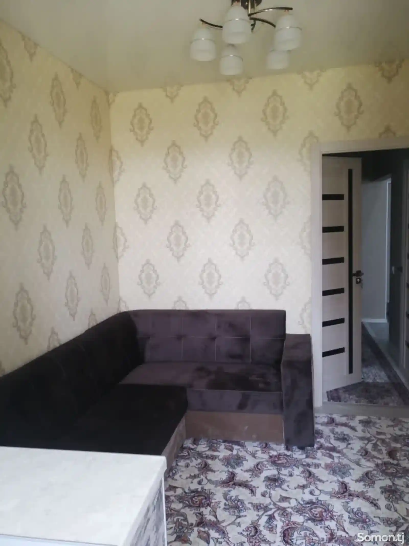 2-комн. квартира, 1 этаж, 50 м², Дружба народов 19-7