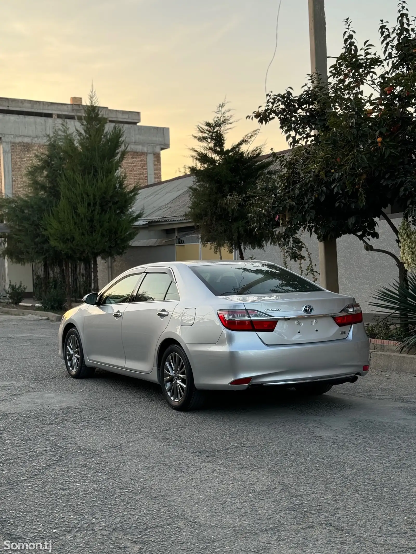 Toyota Camry, 2016-8