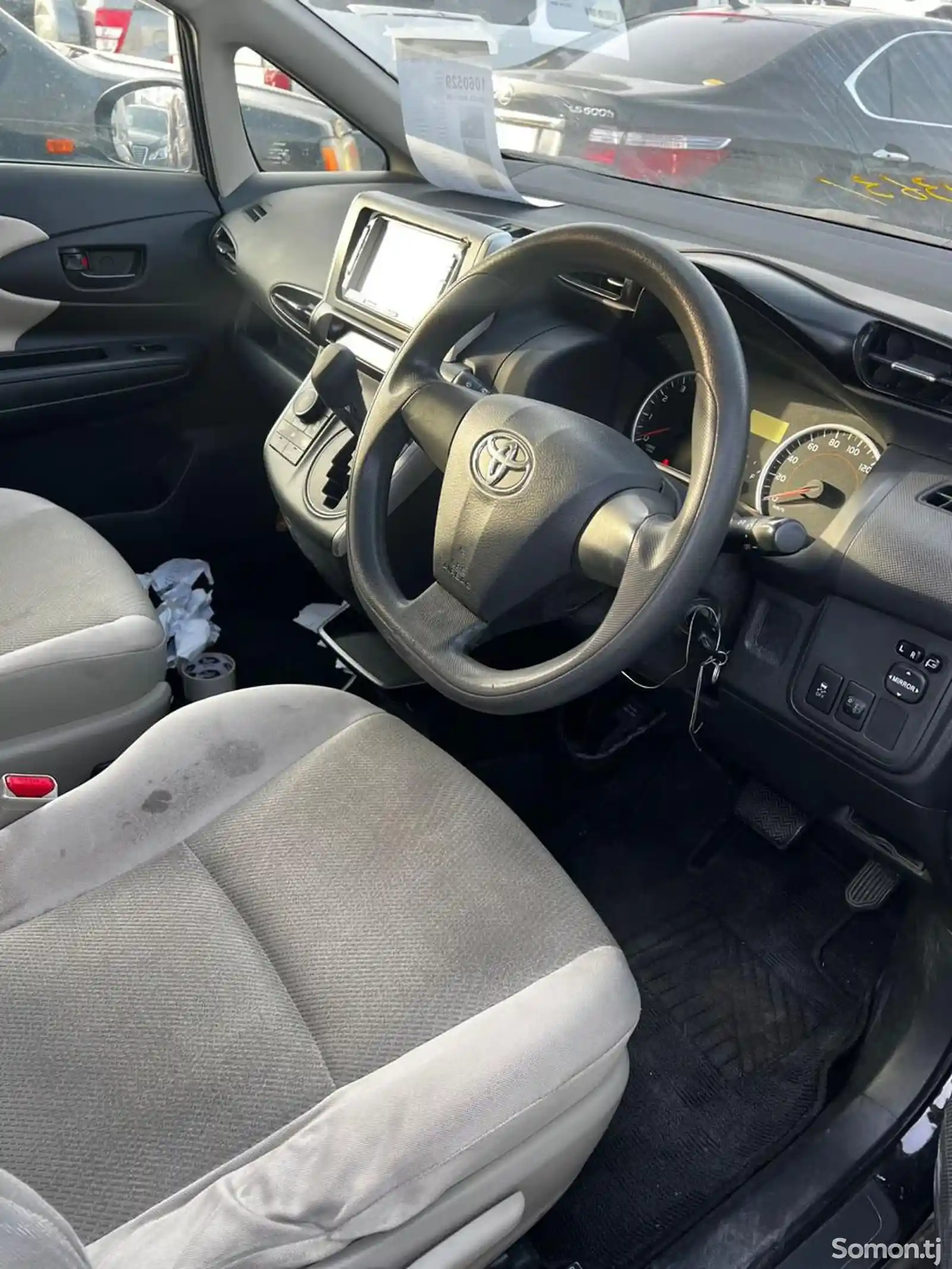 Toyota Wish, 2014-5