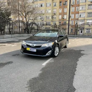 Toyota Camry, 2014