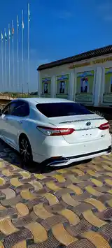 Toyota Camry, 2018-10