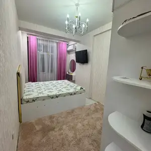 2-комн. квартира, 5 этаж, 56м², пединститут, ресторан Бурак