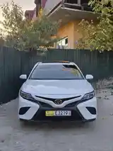 Toyota Camry, 2018-6