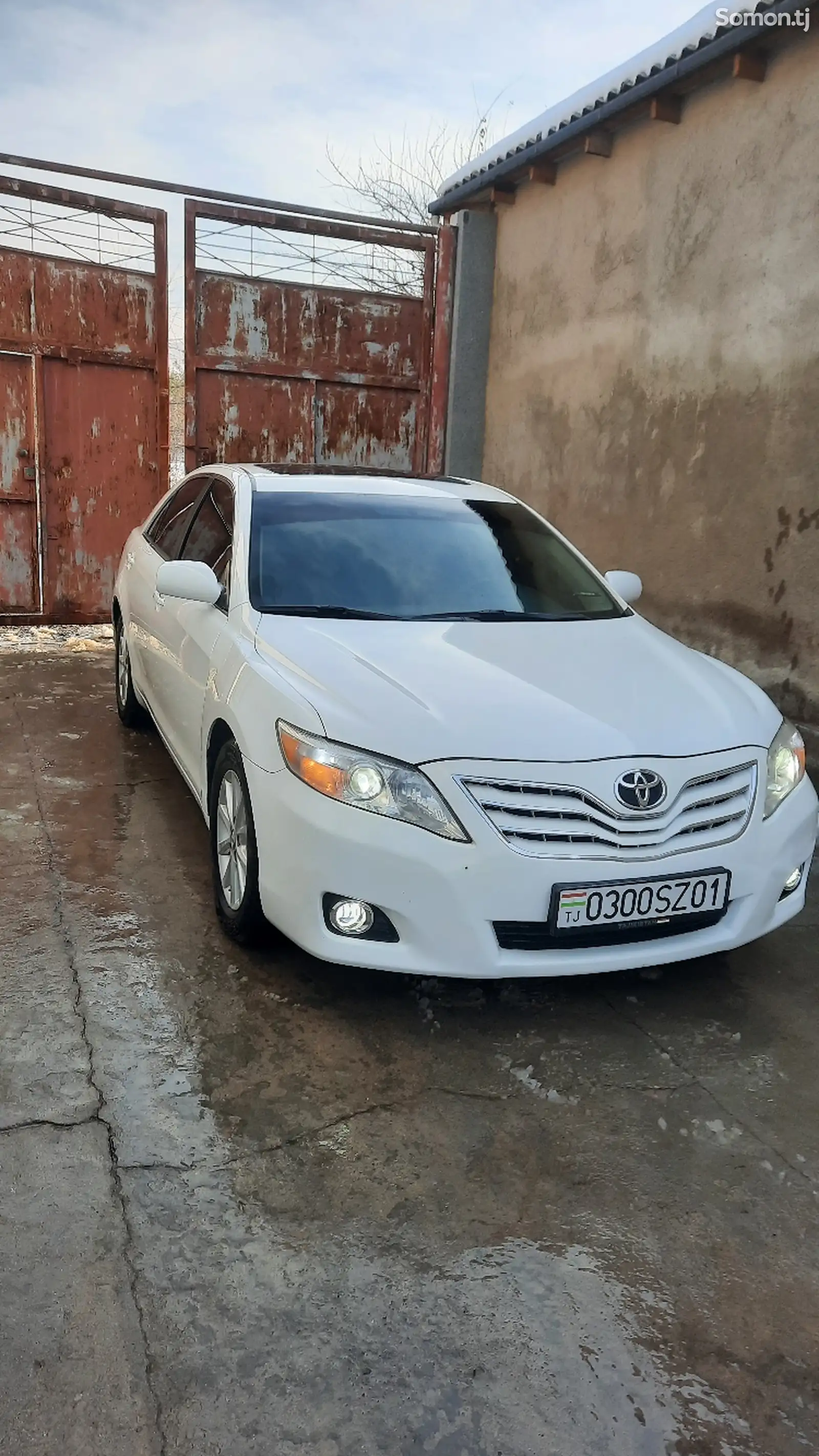 Toyota Camry, 2011-1