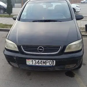 Opel Zafira, 2001