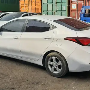 Hyundai Avante, 2015