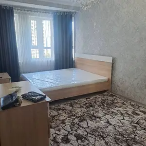 1-комн. квартира, 5 этаж, 46 м², Цирк