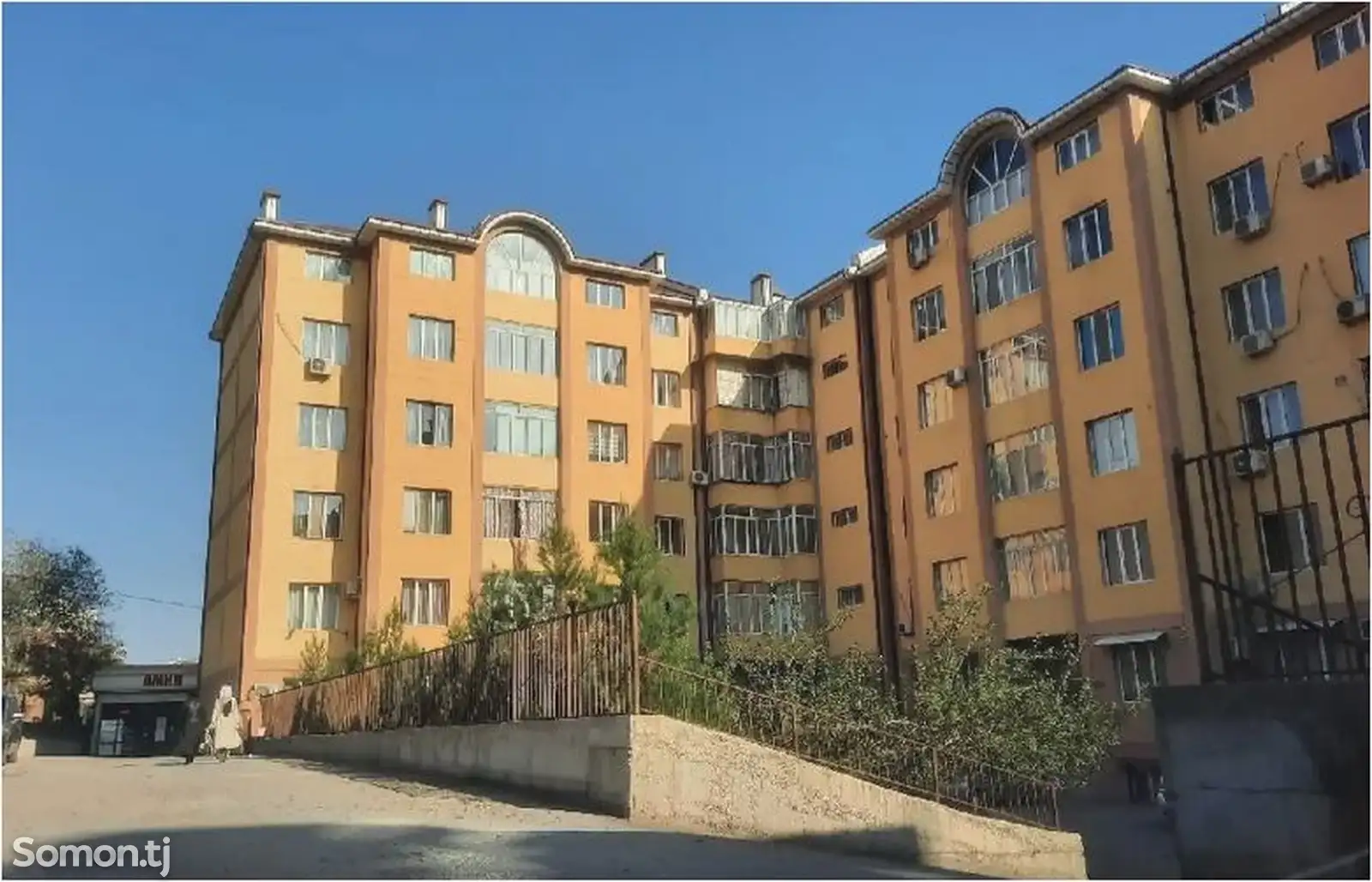 3-комн. квартира, 6 этаж, 70 м², 20 мкр-1