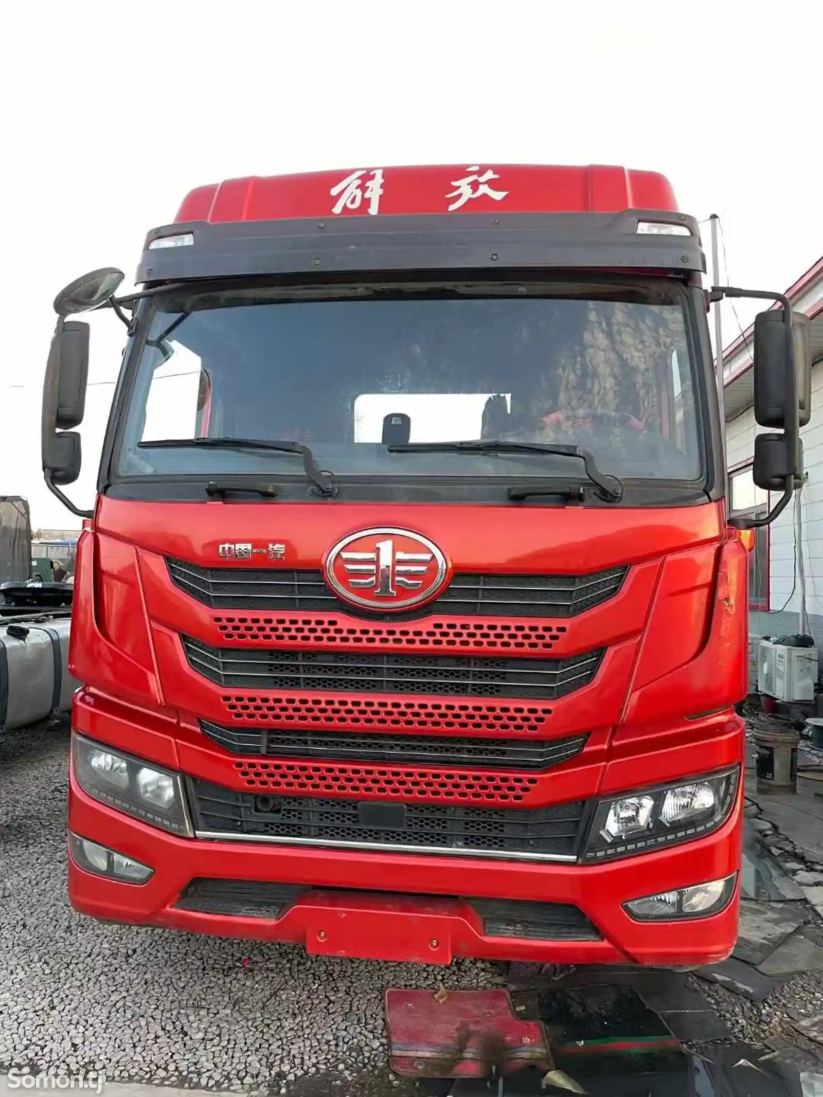 Седельный тягач Dongfeng jiefeng v, 2021-1