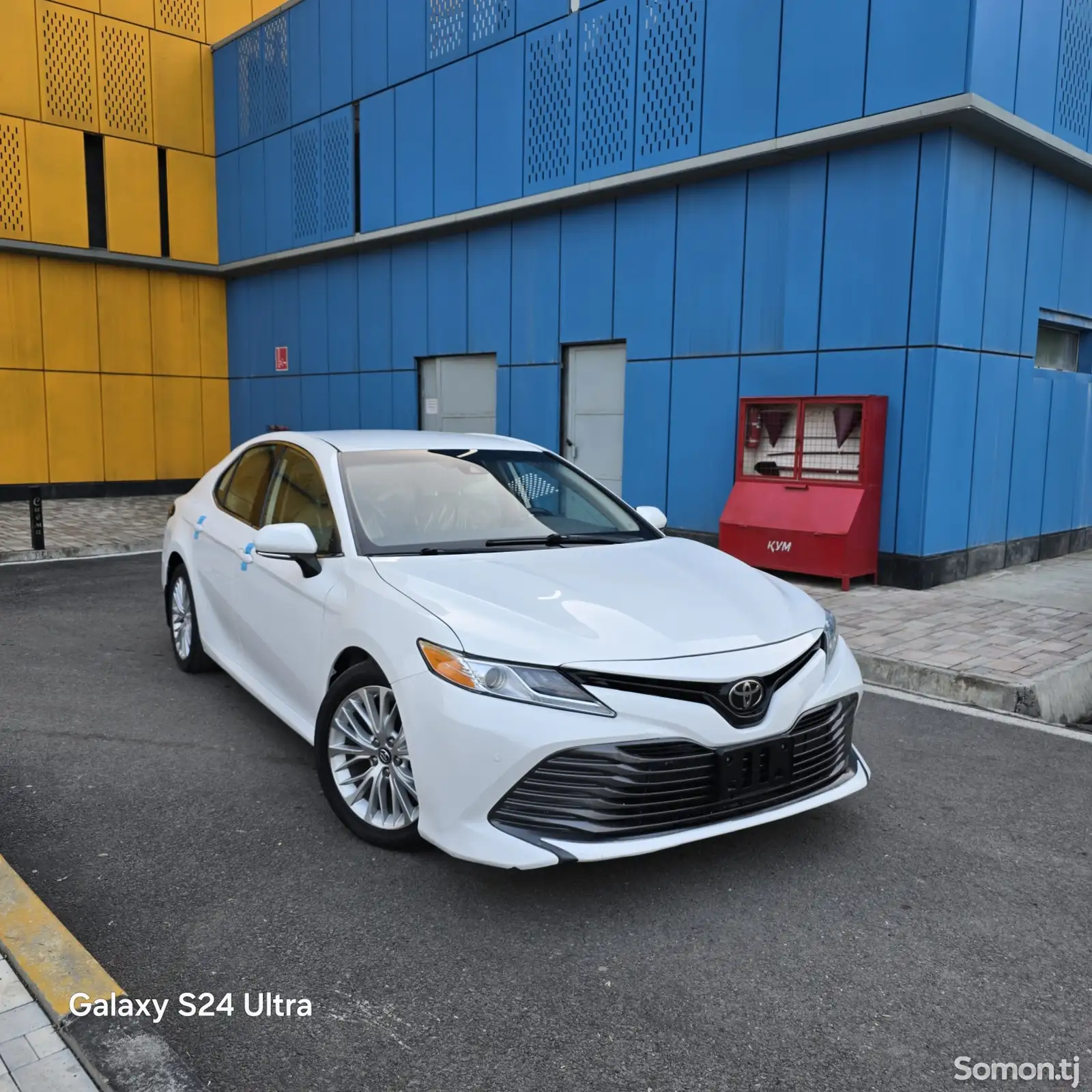 Toyota Camry, 2018-1