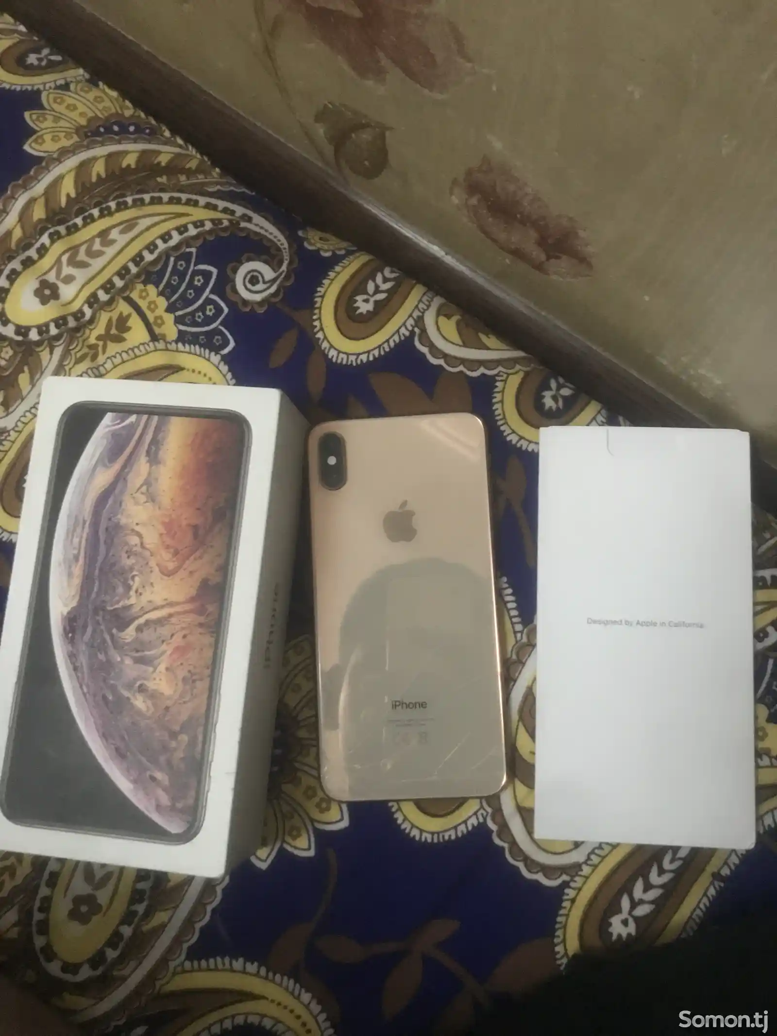 Apple iPhone Xs Max, 64 gb, Gold-4