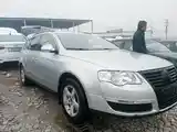 Volkswagen Passat, 2009-3