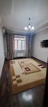 2-комн. квартира, 4 этаж, 49 м², Зарафшон-3