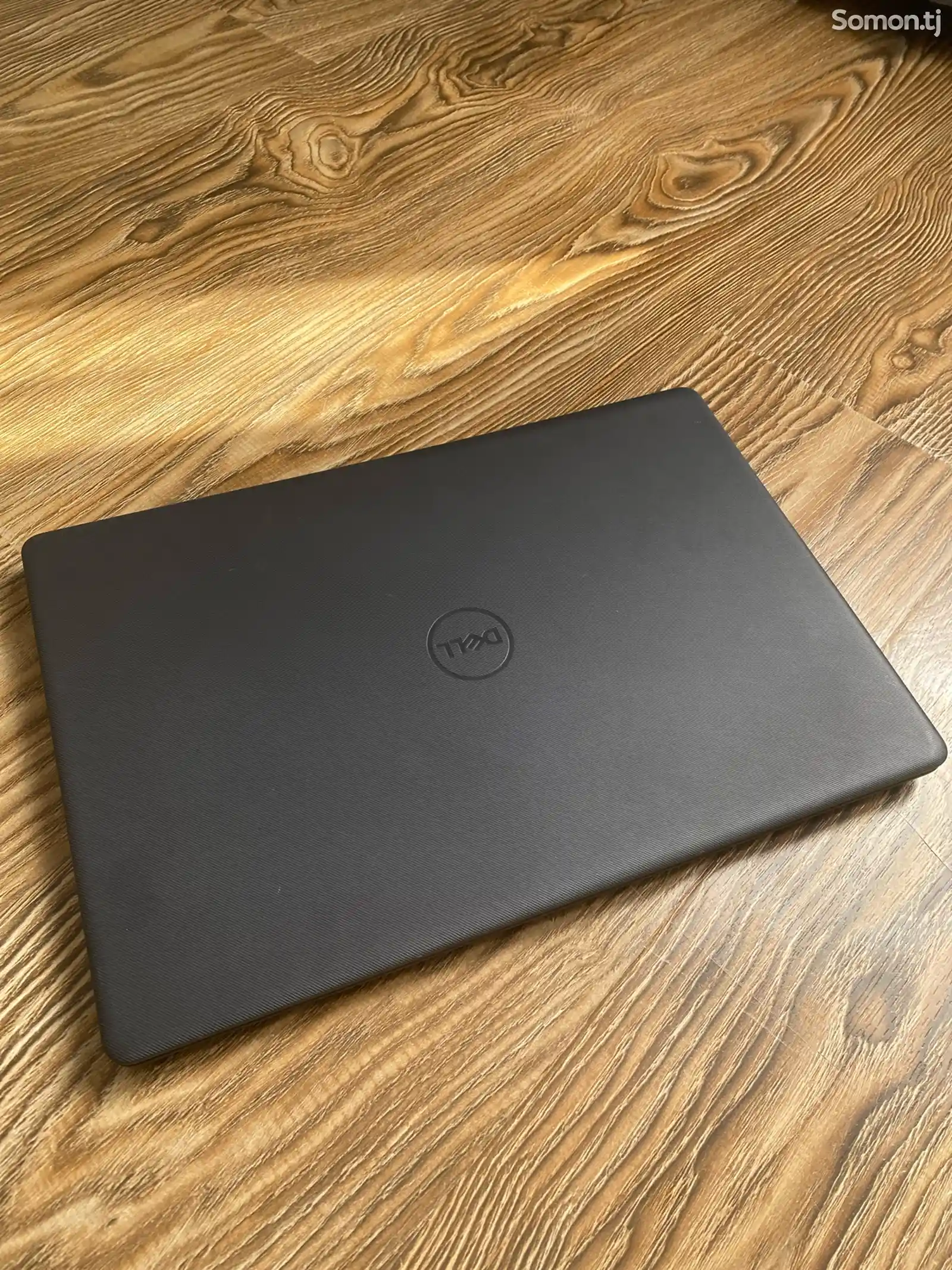 Ноутбук Dell i3 Vostro-1