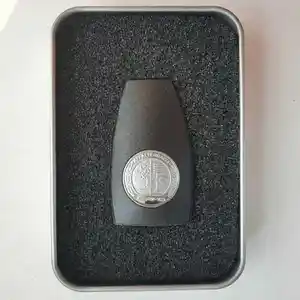 Крышка ключа от Mercedes-Benz AMG