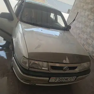 Opel Vectra A, 1993