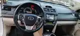 Toyota Camry, 2012-4