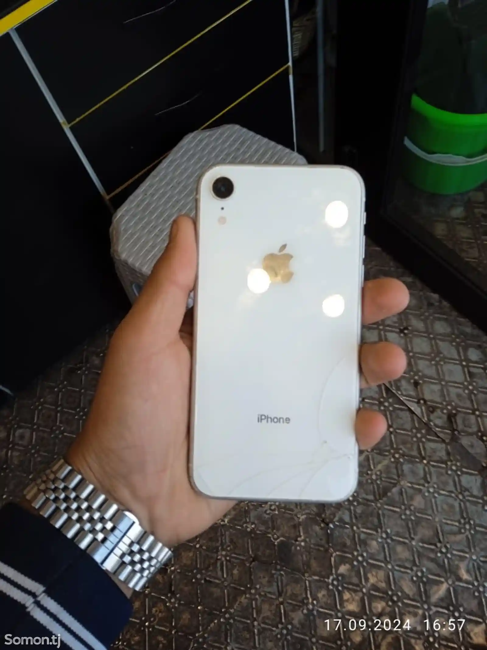 Apple iPhone Xr, 64 gb, White-2