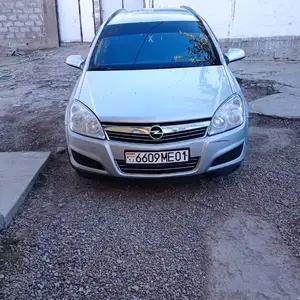 Opel Astra H, 2009