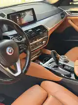 BMW 5 series, 2019-5