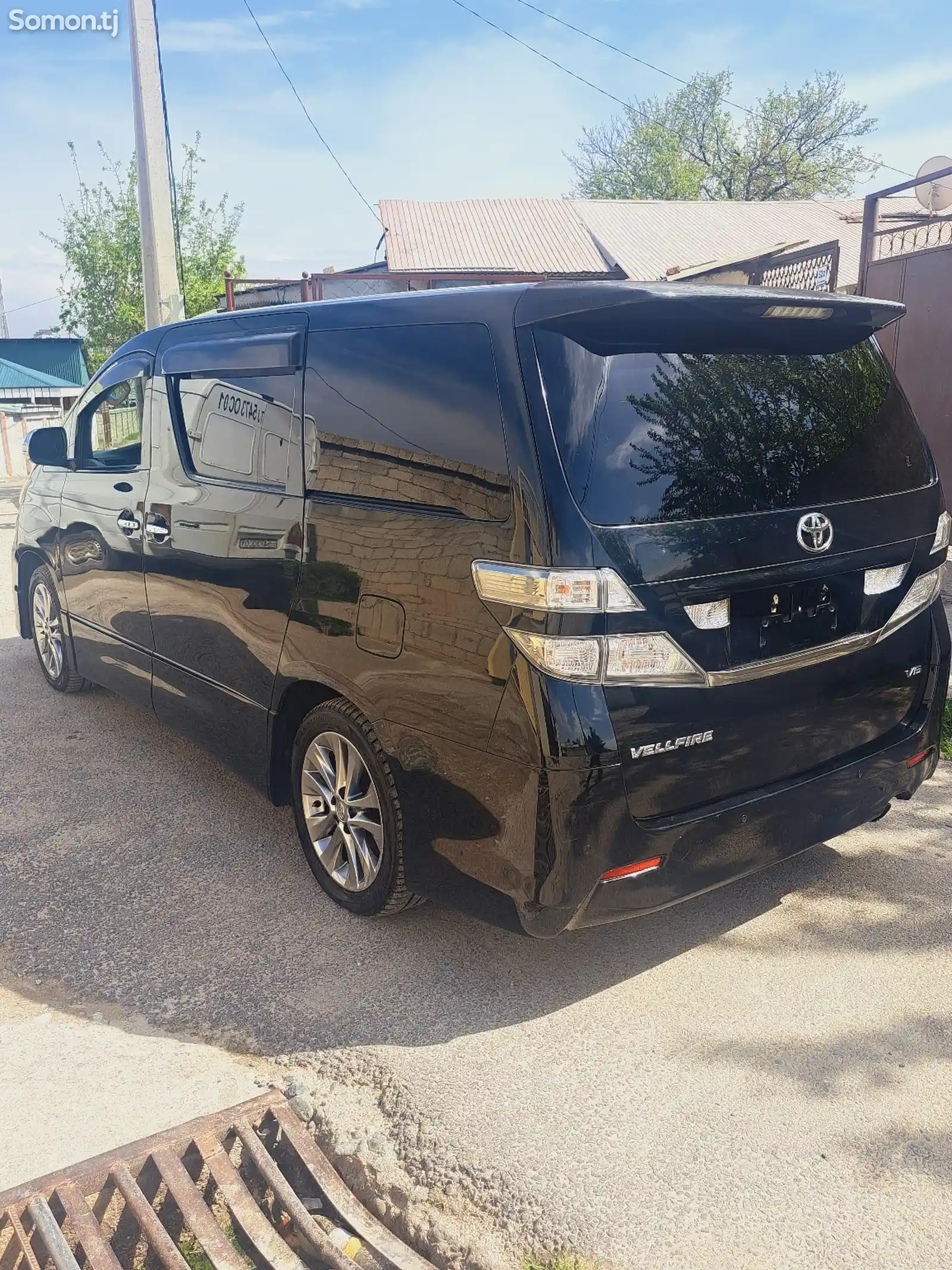 Toyota Vellfire, 2014-11