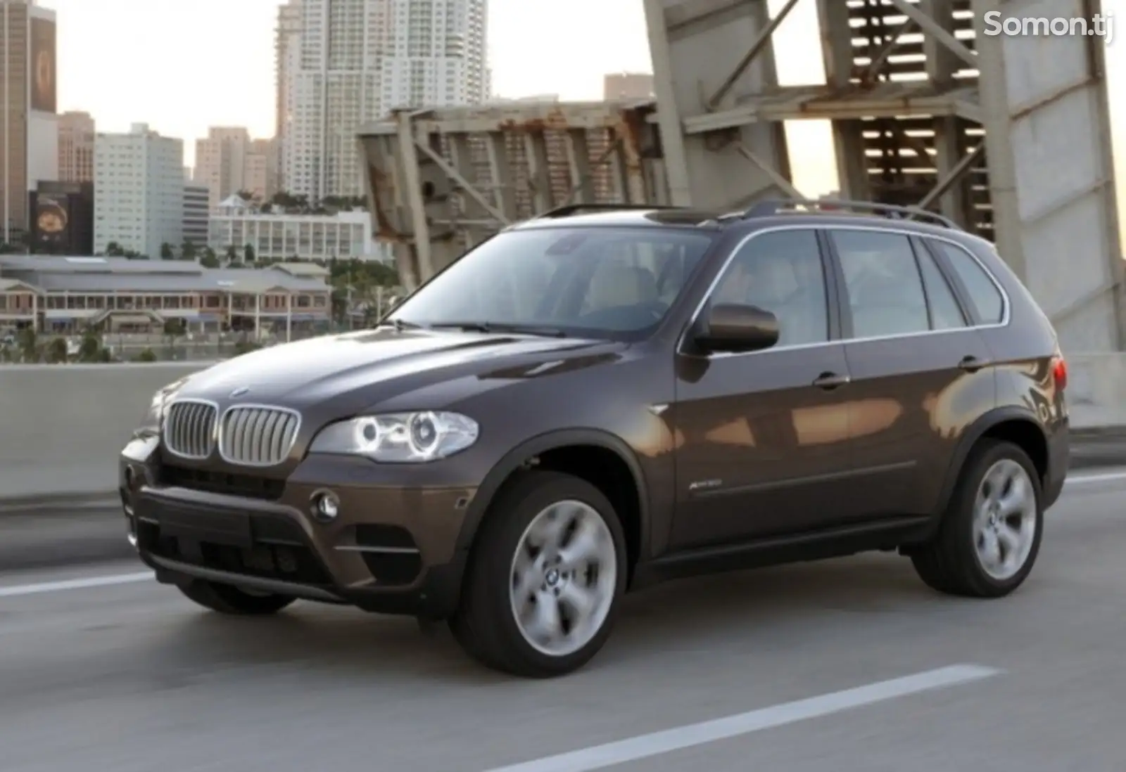 Стекло дверей BMW X5 E70