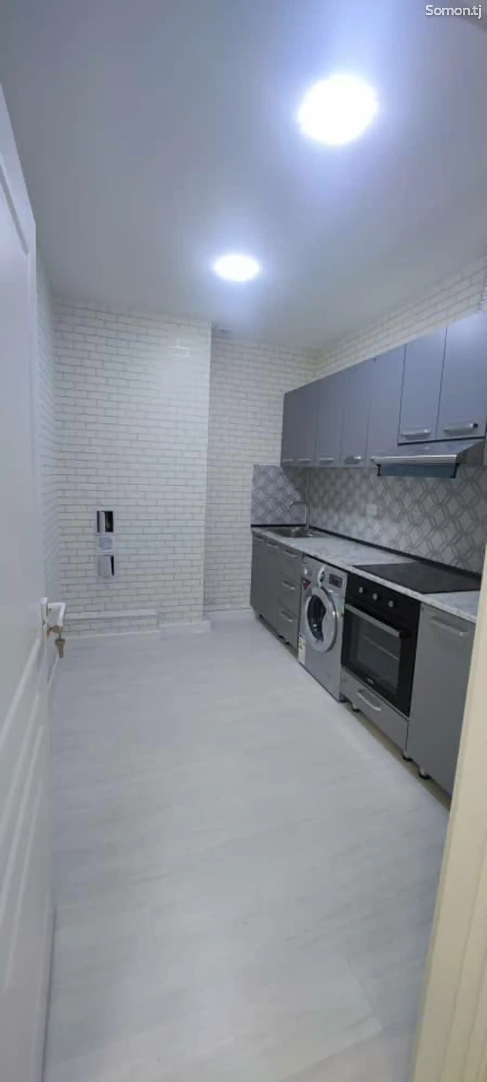 2-комн. квартира, 10 этаж, 55 м², Фирдавси-12