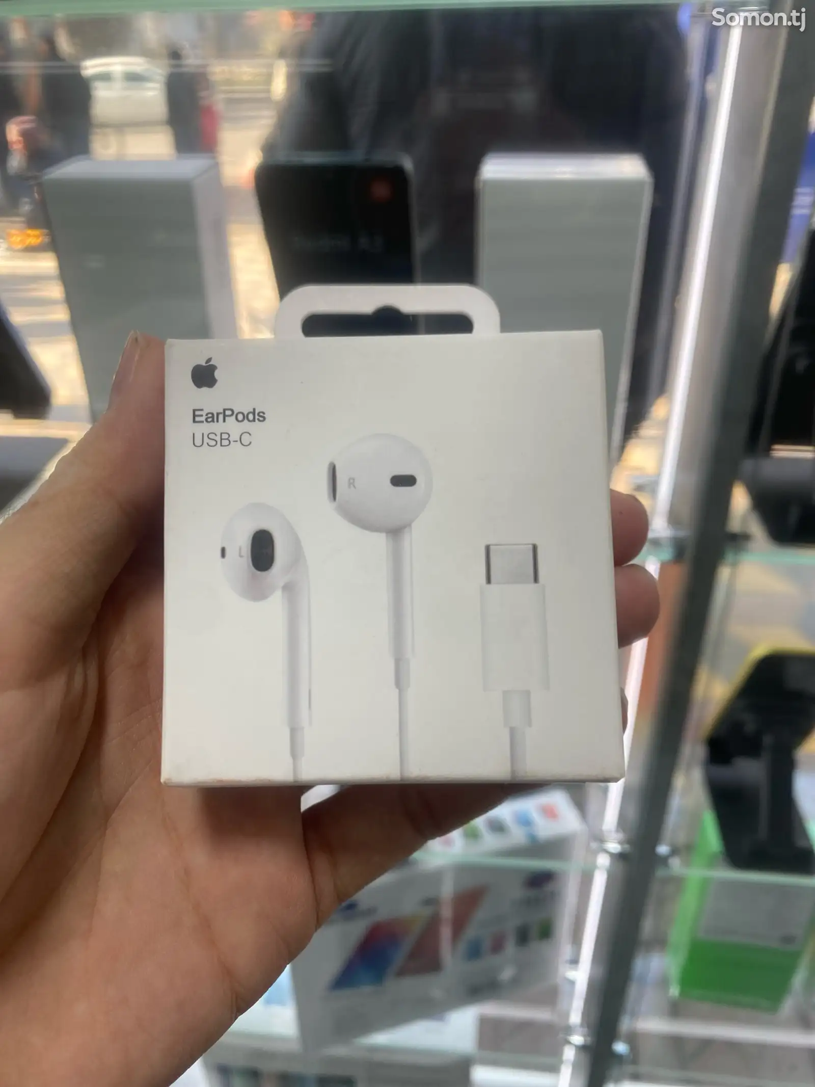 Наушники EarPods-1