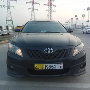 Toyota Camry, 2011