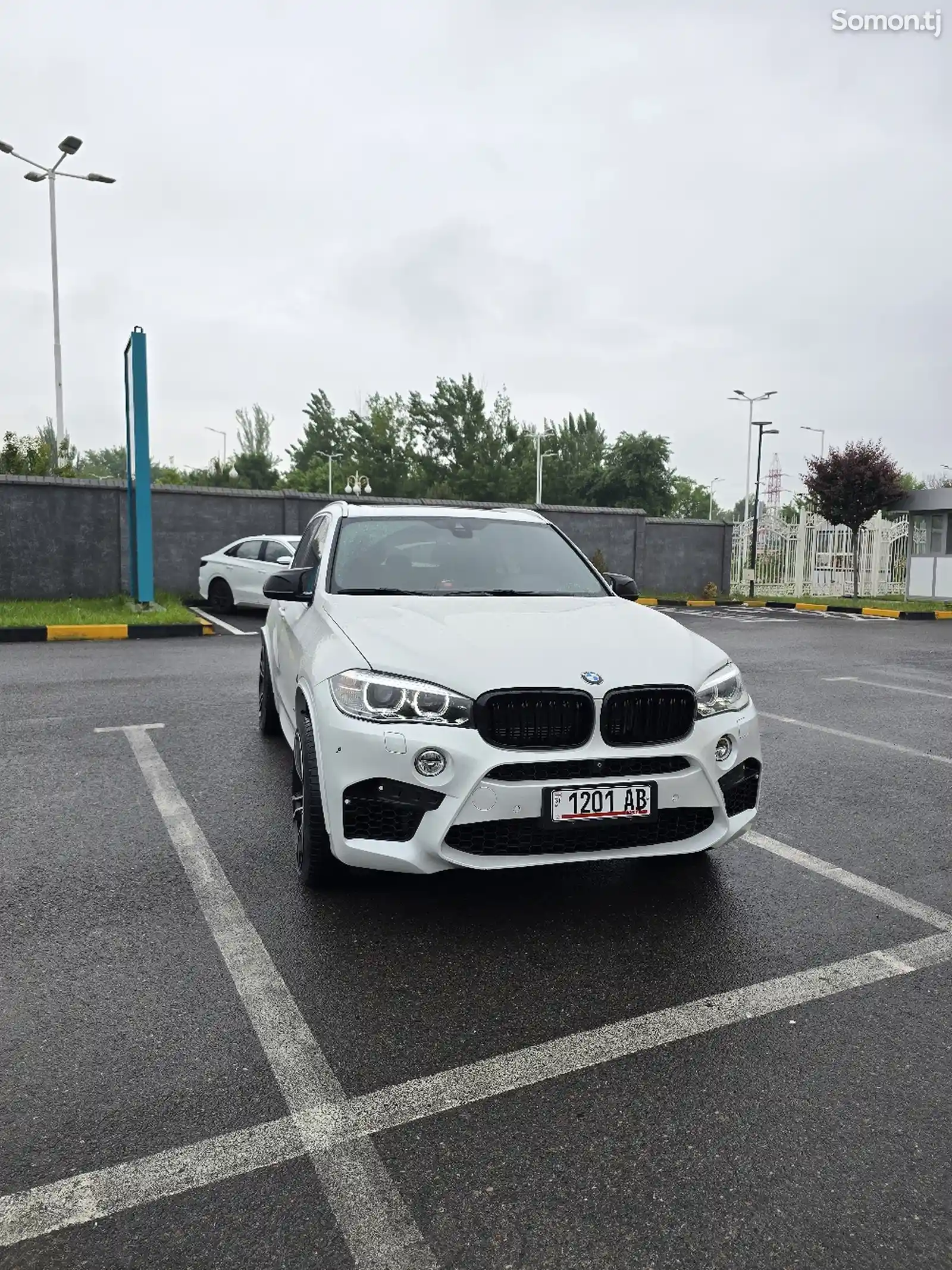 BMW X5, 2019-6