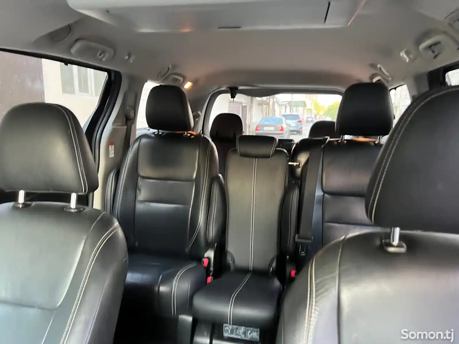 Toyota Sienna, 2016-8